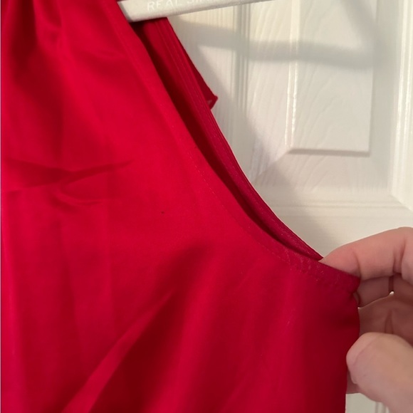 SUNNY Leigh Small Red Blouse - Picture 5 of 11